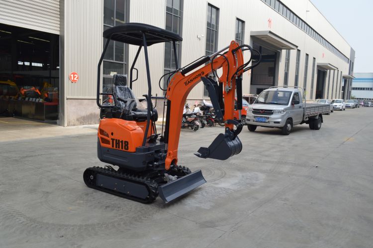 Mini-pelle TH18 de 1,8 tonne