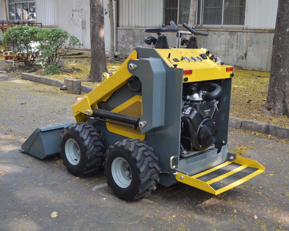 Small Wheel Skid Steer Loader